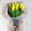 11 жовтих тюльпанів фото