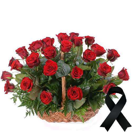 Фото товару 36 червоних троянд у кошику