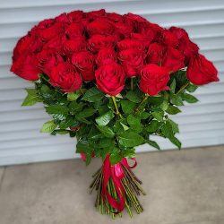 Фото товару 35 червоних троянд