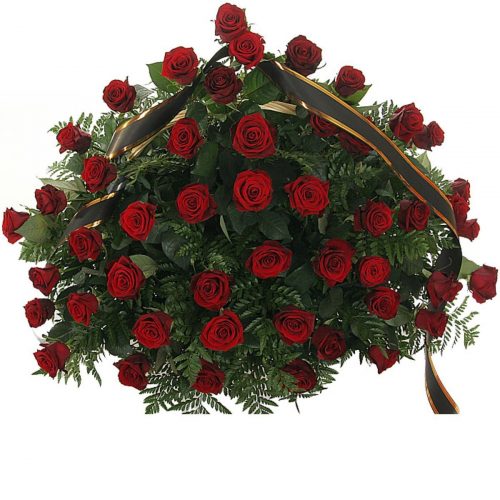 Фото товару 70 красных роз в корзине